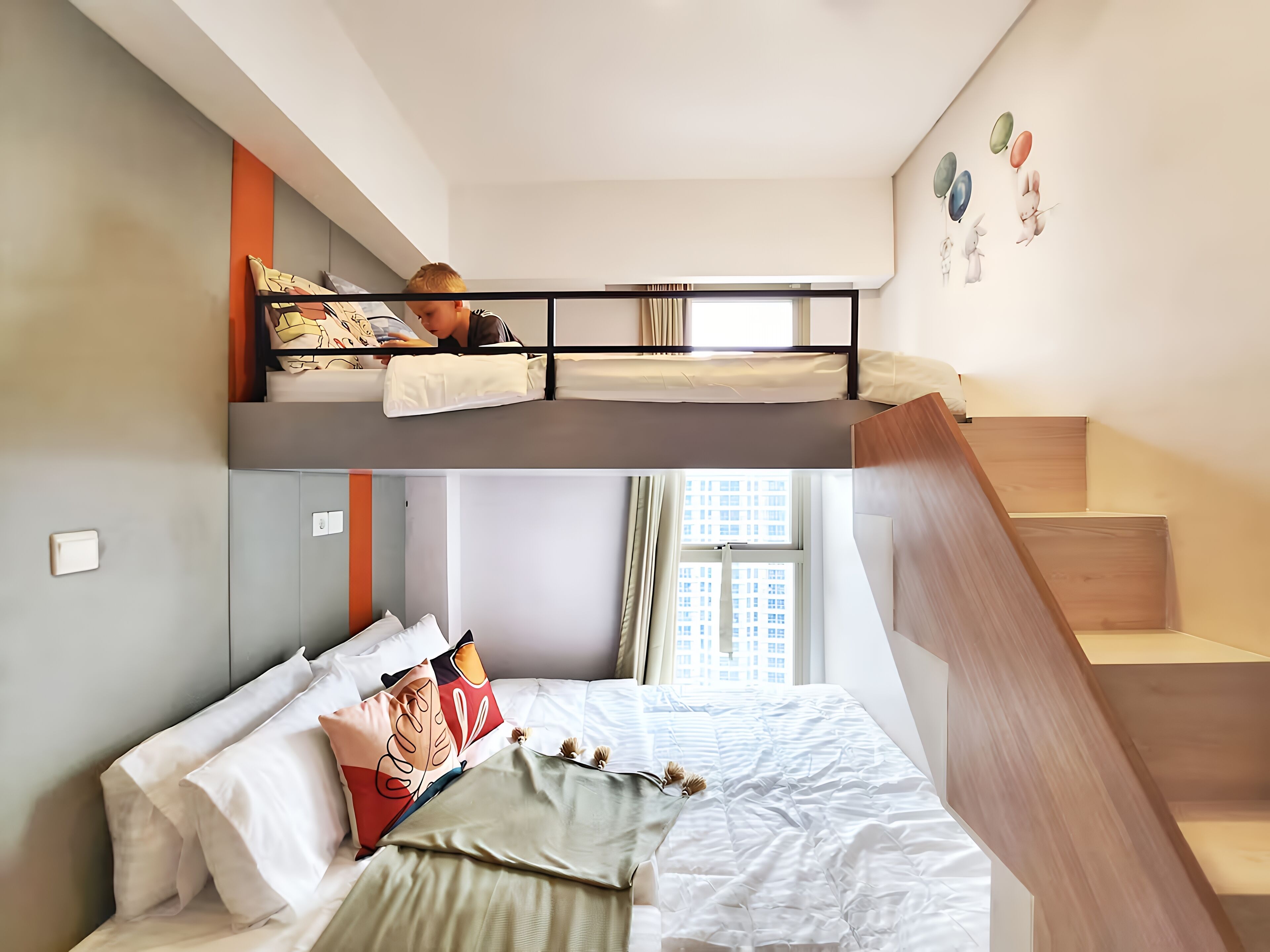 Huoneisto, 1 makuuhuone, kaupunkinäköala | Työpöytä, kannettavalle tietokoneelle sopiva työtila