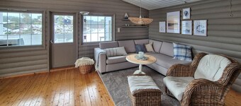 Lovely home in Fjelberg with WiFi