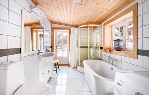 Bathroom - Gorgeous home in Tretten with sauna (Tretten)