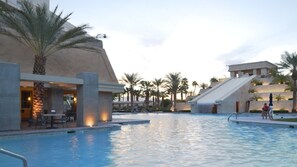 Immagine non classificata, 3 di 13, pulsante