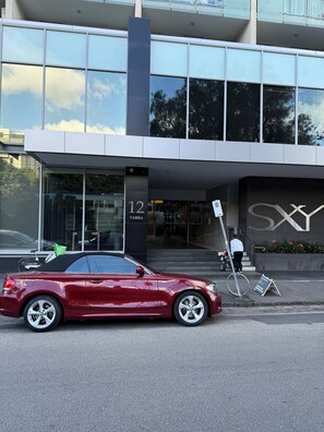 Exterior detail - Luxurious, modern, amongst it all (South Yarra)