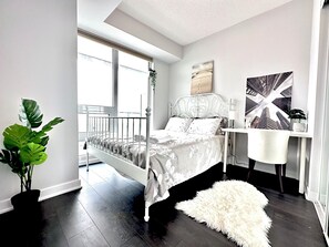 1 chambre, fer et planche à repasser, Wi-Fi, literie fournie