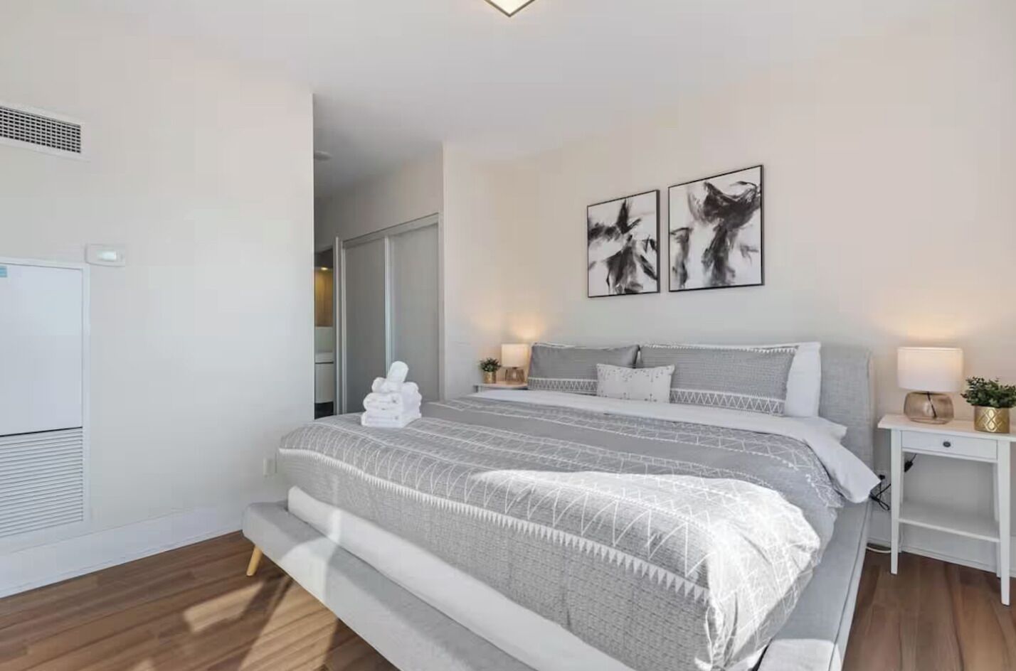 Fer et planche à repasser, Wi-Fi gratuit