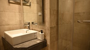 Shower, hair dryer - Pyramids Haven (Giza Governorate)