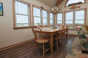Dining - Duck Calls - 4 BR Oceanside Home w/Private Pool, Hot Tub - Dogs Allowed (Duck)