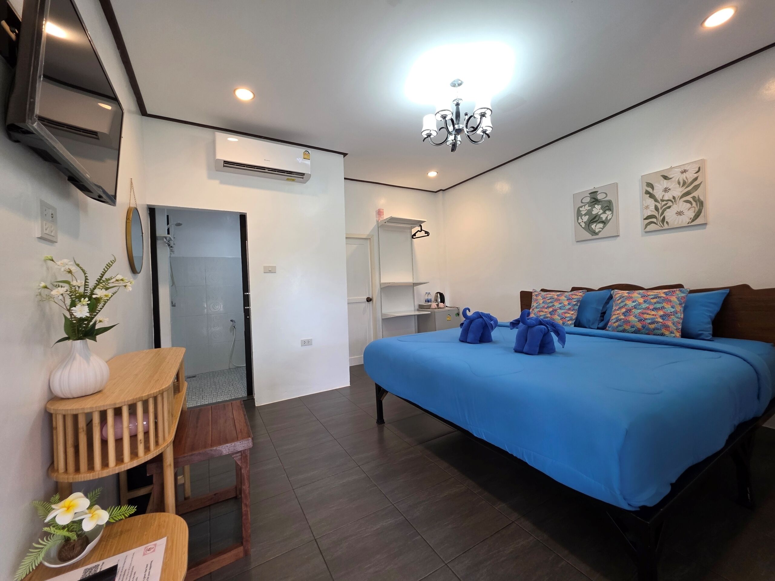 Standard Apartment, Balcony, Garden View