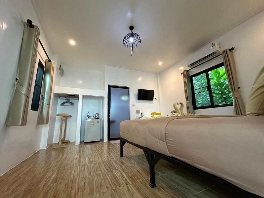 Standard-bungalow, parveke, näköala puutarhaan