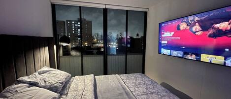 2 bedrooms, in-room safe, free WiFi, bed sheets