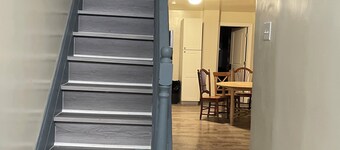 AA3 Near Art museum , 1 bedroom 1 bathroom share kitchen