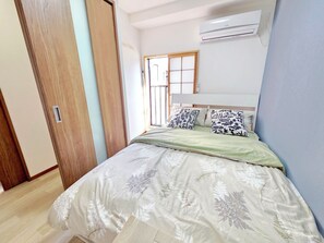 Luokittelematon kuva, 5 kautta 31, painike