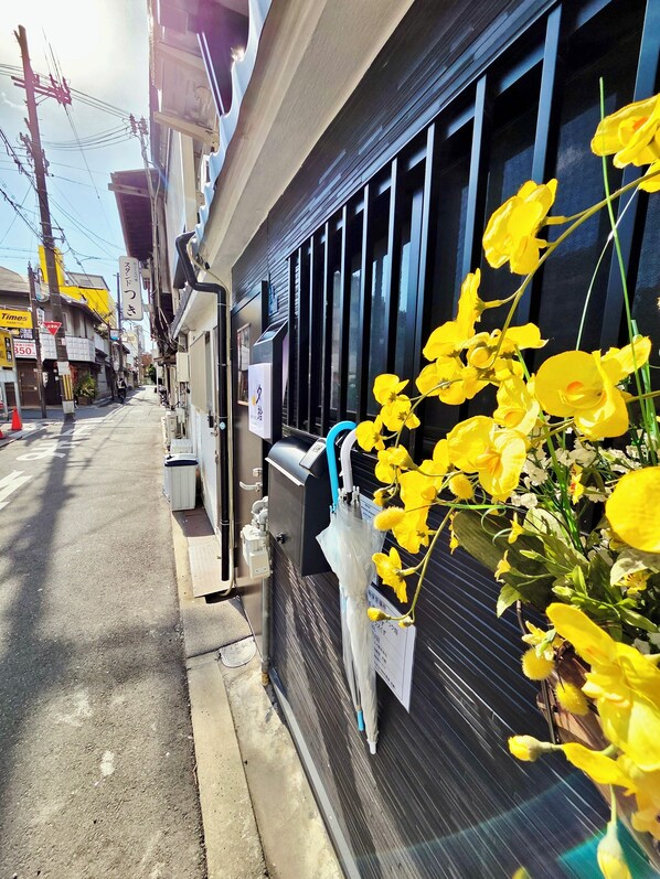 Unclassified image, 1 of 31, button - Yubik Pickup, Tobita Shinchi|5-minute walk from Dobutsuen-mae Station, direct access to Tennoji commercial area. (大阪市)