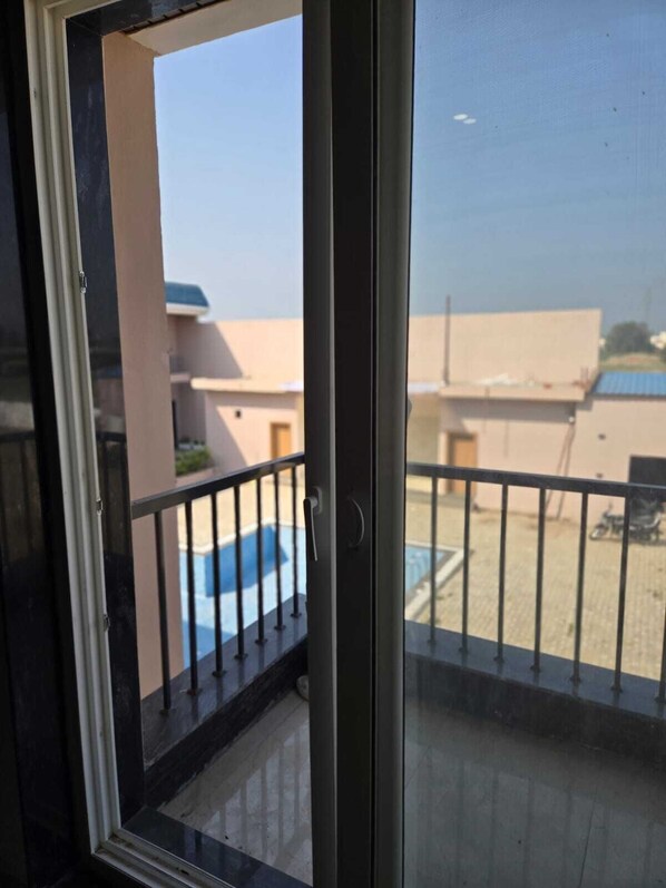 Unclassified image, 1 of 31, button - RN Hotel And Lawn (Tarabganj)