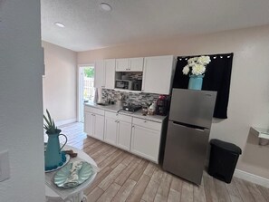 Uklassifisert bilde, 4 av 7, knapp