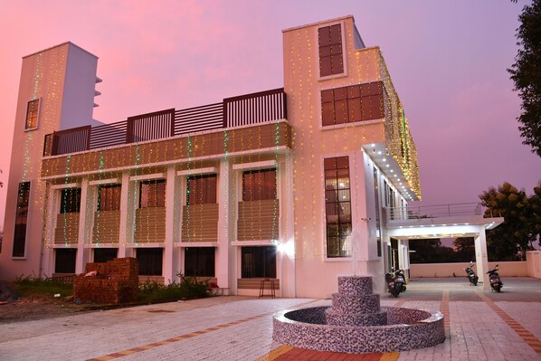 Unclassified image, 1 of 6, button - Truliv Villa Nivara (Tiruvannamalai)