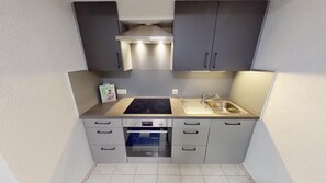 Private kitchen - Apartment Konstanz - Urban living for fitters, business travelers and holidaymakers (Konstant)