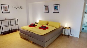 1 bedroom, iron/ironing board, WiFi, bed sheets - Apartment Konstanz - Urban living for fitters, business travelers and holidaymakers (Konstant)