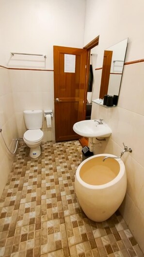 ห้องดีลักซ์ | ห้องน้ำ