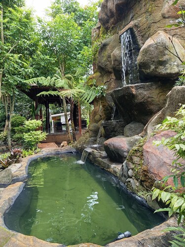 Forrest Lodge, Cafe & Wisata Berkuda