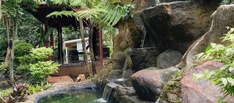 Forrest Lodge, Cafe & Wisata Berkuda
