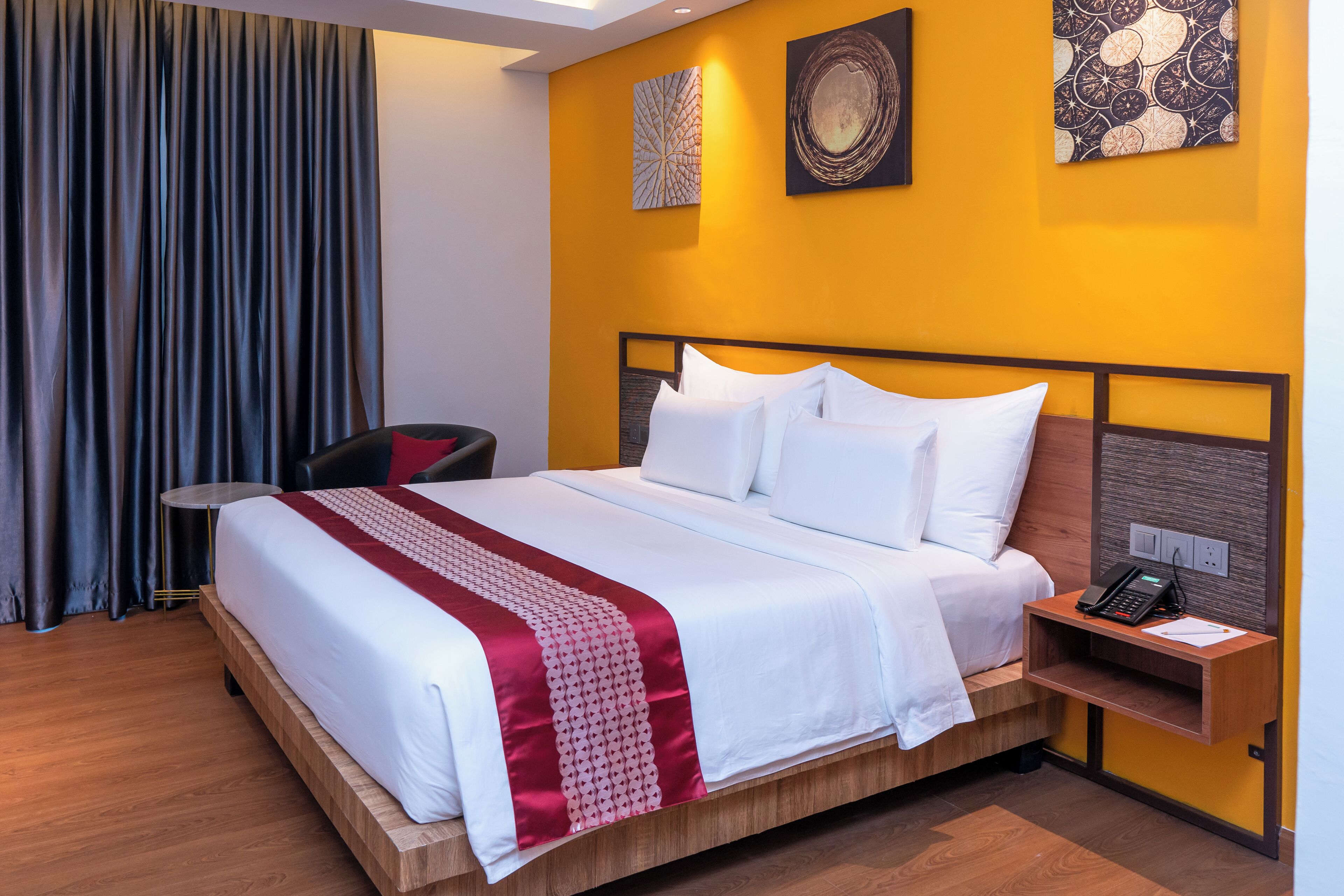 豪華雙人房, 山景 | 房內夾萬、書桌、熨斗/熨衫板、免費 Wi-Fi