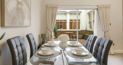 Hertford Flat 1