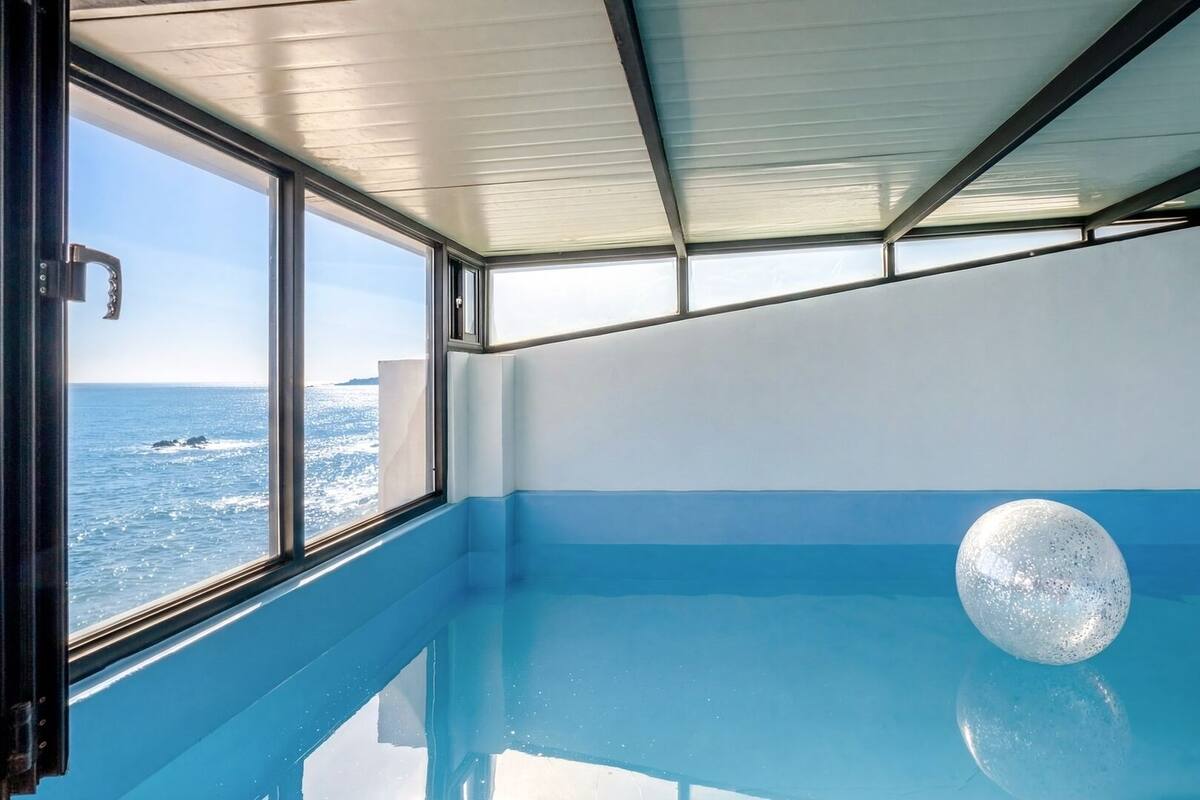 Basic Room, 1 Bedroom (Pool Villa 302) | 1 bedroom, free WiFi