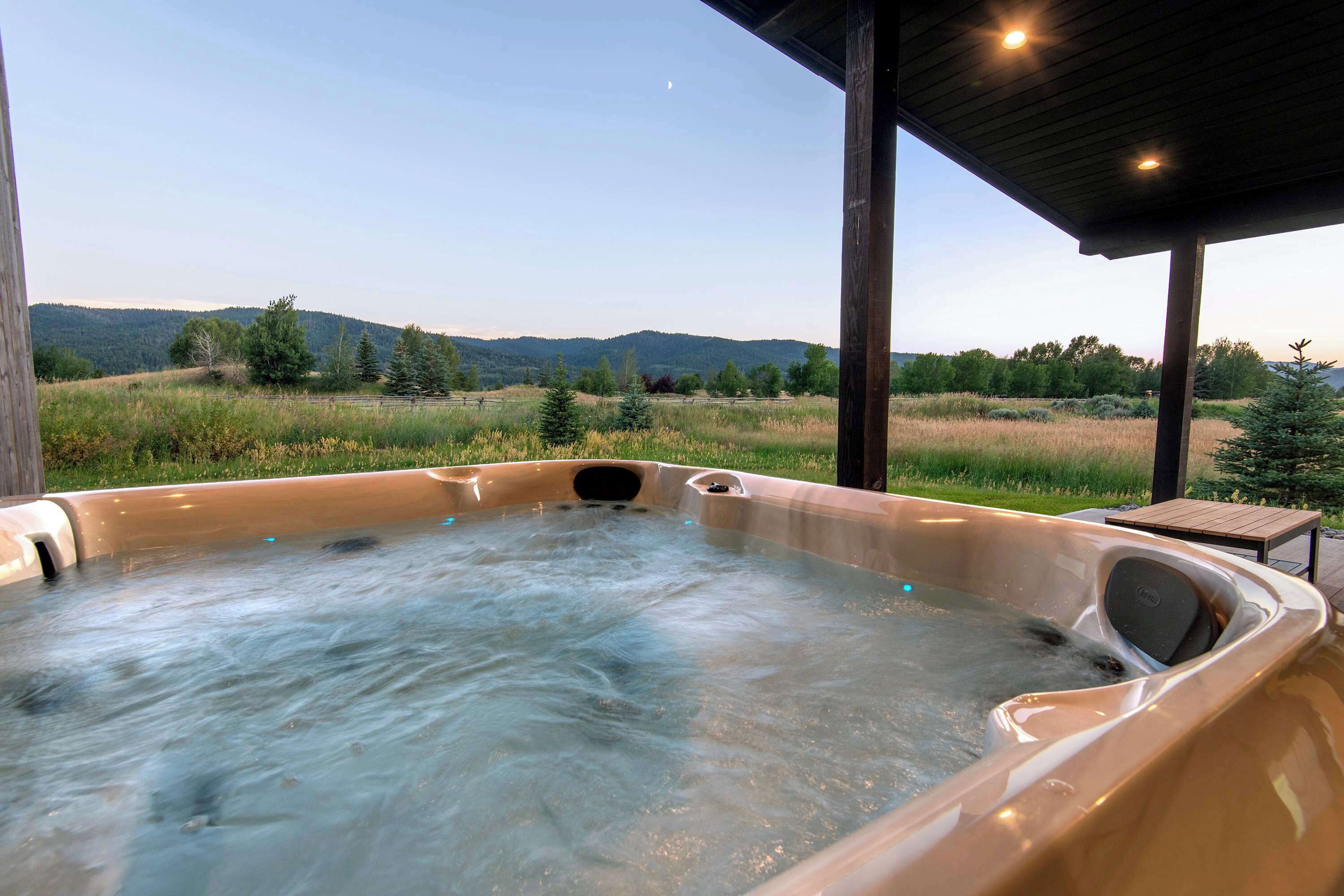 Bain à remous extérieur