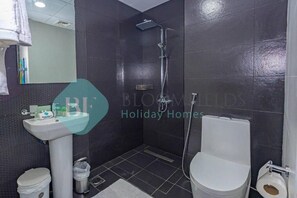 Apartment, Balcony, City View | Bathroom - Bloomfields Modern 1Bedroom In Wavez (Dubai)