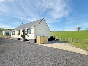 Exterior - 1 bedroom accommodation in Bridport (Bridport)