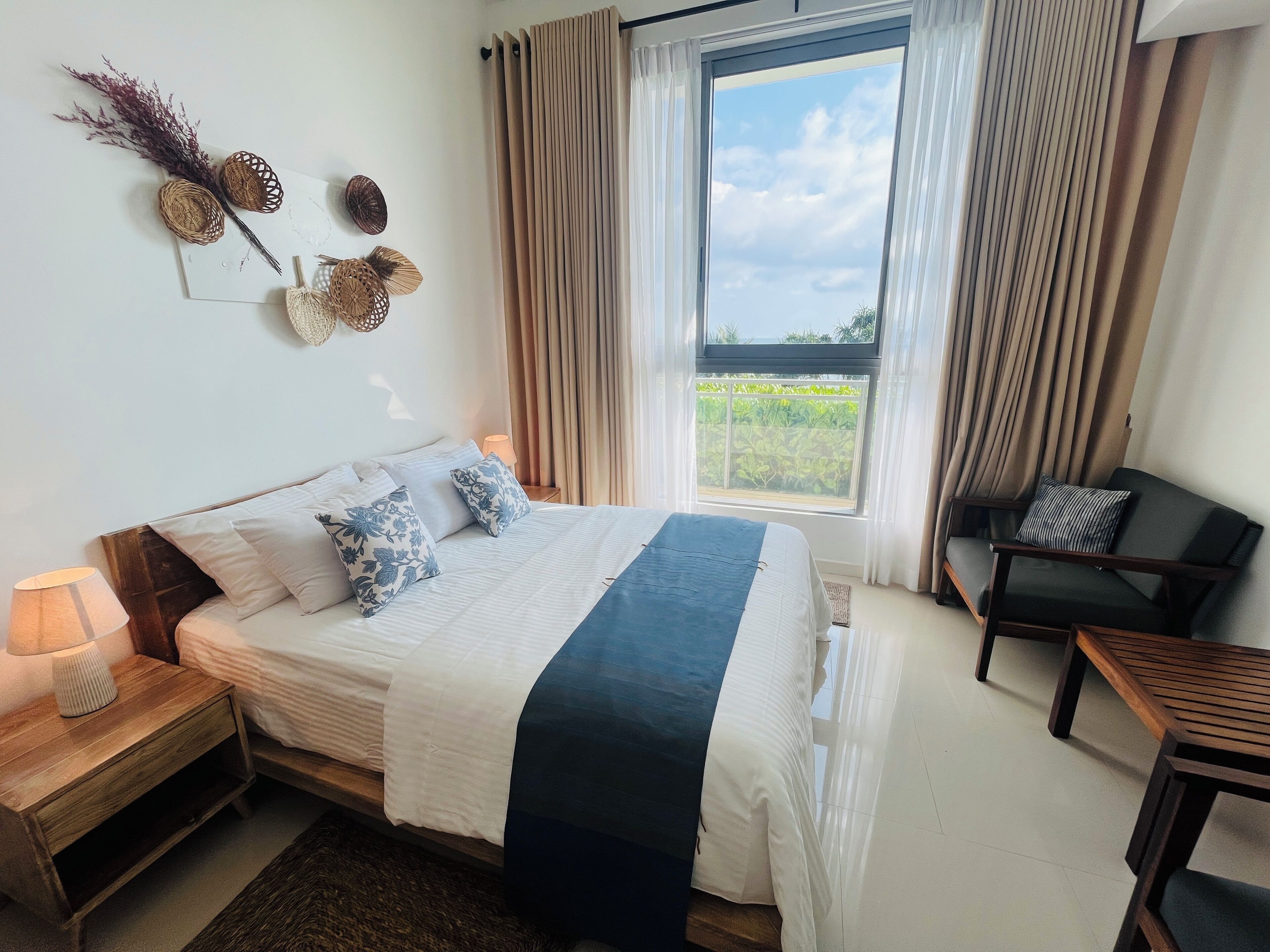 In-room safe, iron/ironing board, free WiFi