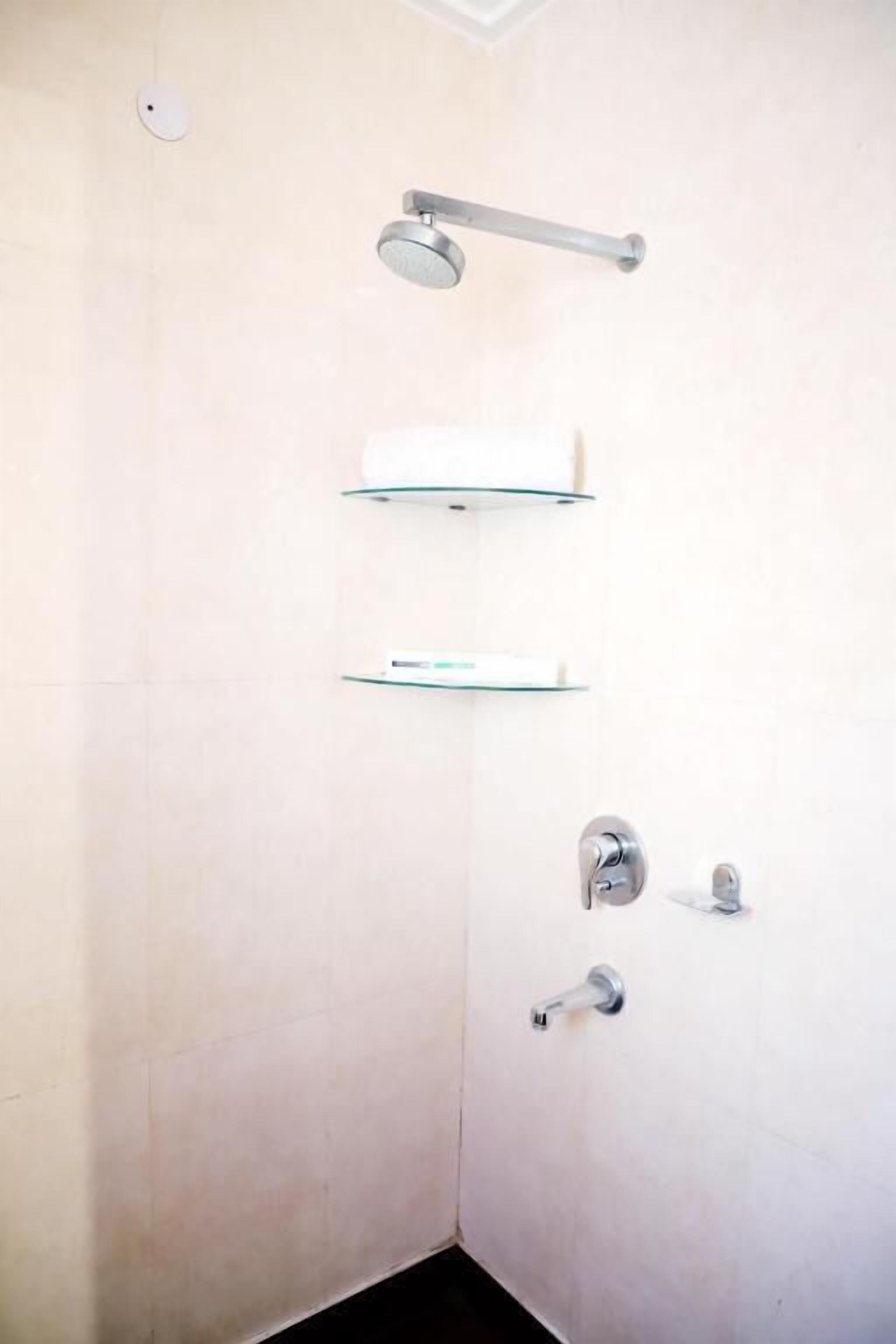 尊荣公寓, 阳台, 城市景观