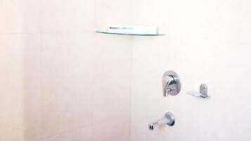 尊荣公寓, 阳台, 城市景观