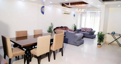 Fortune Home Service Apartment J-171