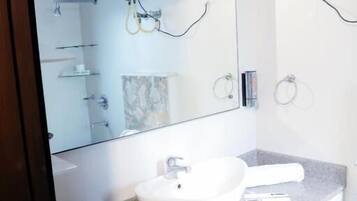 Leilighet – premium, balkong, byutsikt