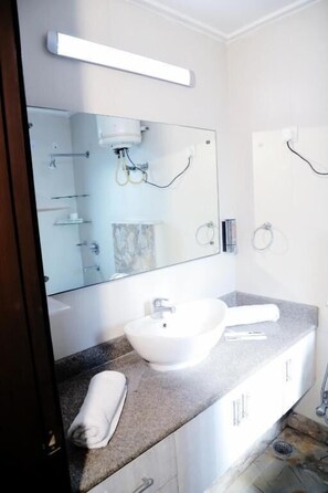 Leilighet – premium, balkong, byutsikt