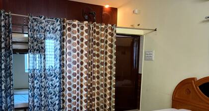 Sri Vasishta Homestays
