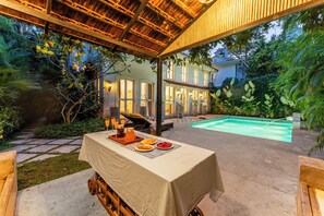 Nicht klassifiziertes Bild, 2 von 82, Schaltfläche