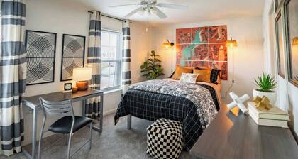 Specious & Perfect for Extended Stays near USC