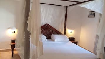 Deluxe Villa, Balcony, Garden View | Individually decorated, individually furnished, free WiFi, bed sheets