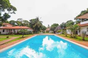 Outdoor pool - Mwembe Resort Malindi (Malindi)