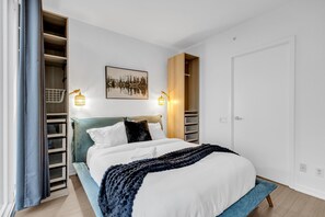 Superior Suite, 2 Bedrooms | Blackout drapes, iron/ironing board, free WiFi, bed sheets - The Wellington Residences Toronto (Toronto)