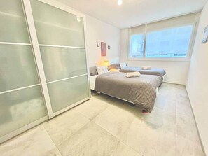 2 Schlafzimmer, Bügeleisen/Bügelbrett, WLAN, Bettwäsche