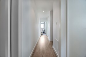 Διαμέρισμα, 3 Υπνοδωμάτια, Μπαλκόνι, Θέα στην Πόλη | Εσωτερικοί χώροι