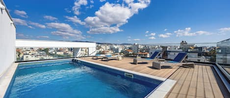 Apartment, 3 Bedrooms, Balcony, City View | Pool
