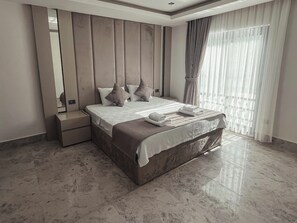 Biệt thự tiện nghi đơn giản