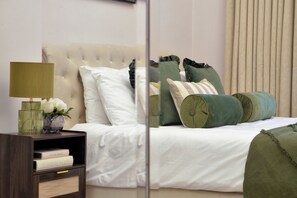 Free WiFi - Hertford Flat 6 (London)