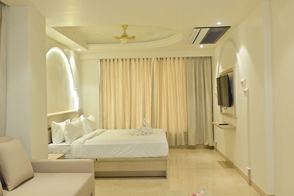 Simran Sarovar Hotel - Maihar