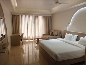 Unclassified image, 3 of 12, button - Simran Sarovar Hotel (Maihar)