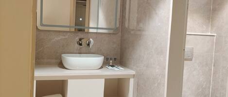 Deluxe dubbelrum - utsikt mot staden