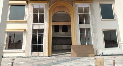 Simran Sarovar Hotel